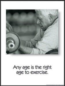 Elderly-gentleman-lifting-weights